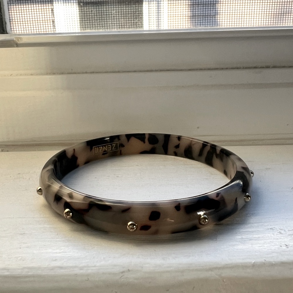 Zenzii tortiseshell bracelet